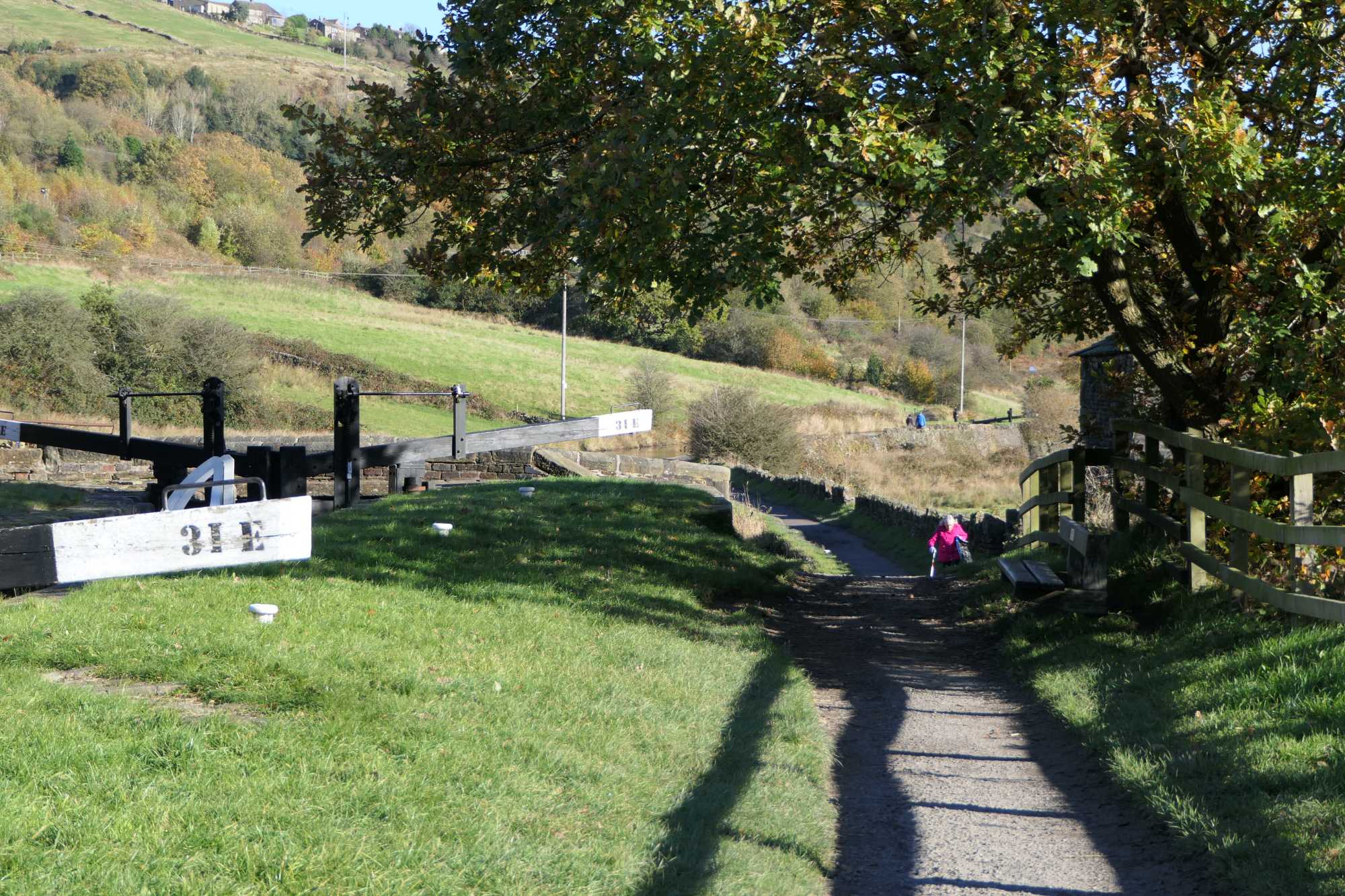 Canal towpath at lock 31E