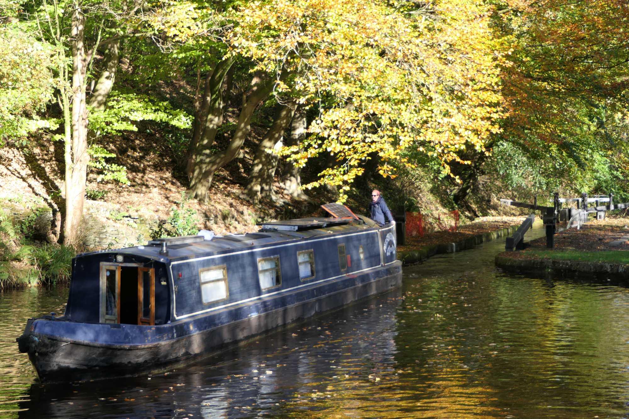 Narrow Boat Leaving Lock 34E