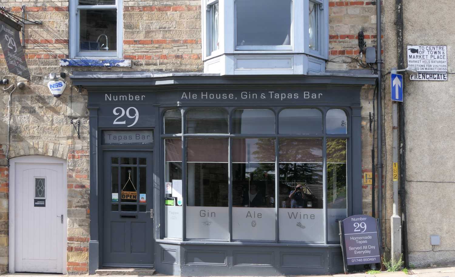Outside view of the No 29 Alehouse and Gin bar pub.