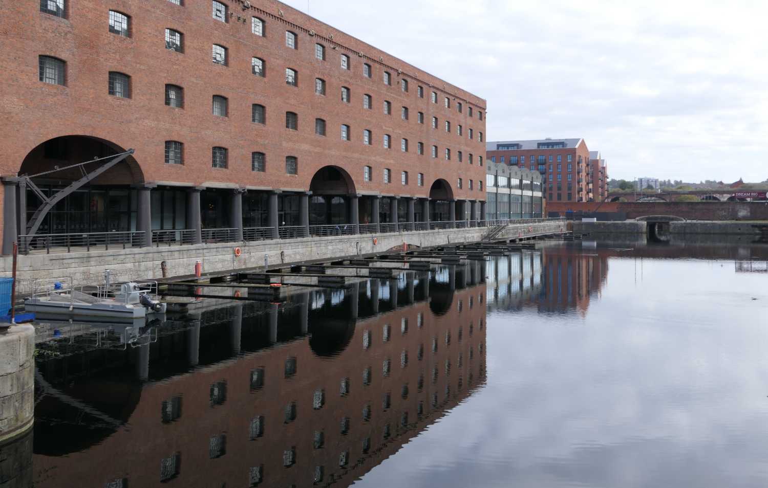 Stanley dock left side, the Titanic hotel.