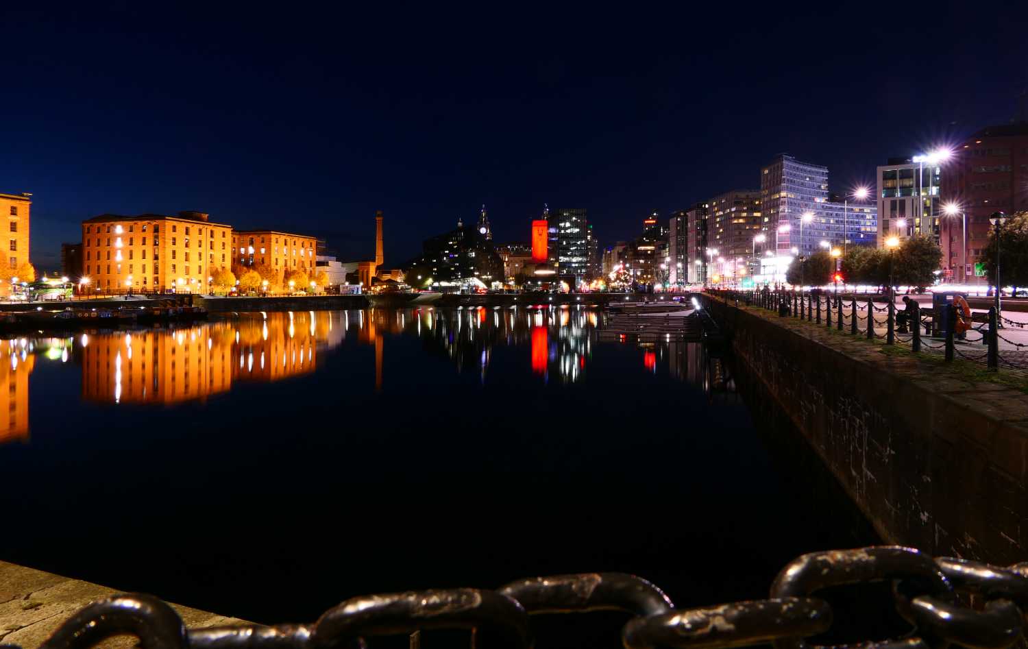 Roal Albert dock buildings along the Salthouse dock