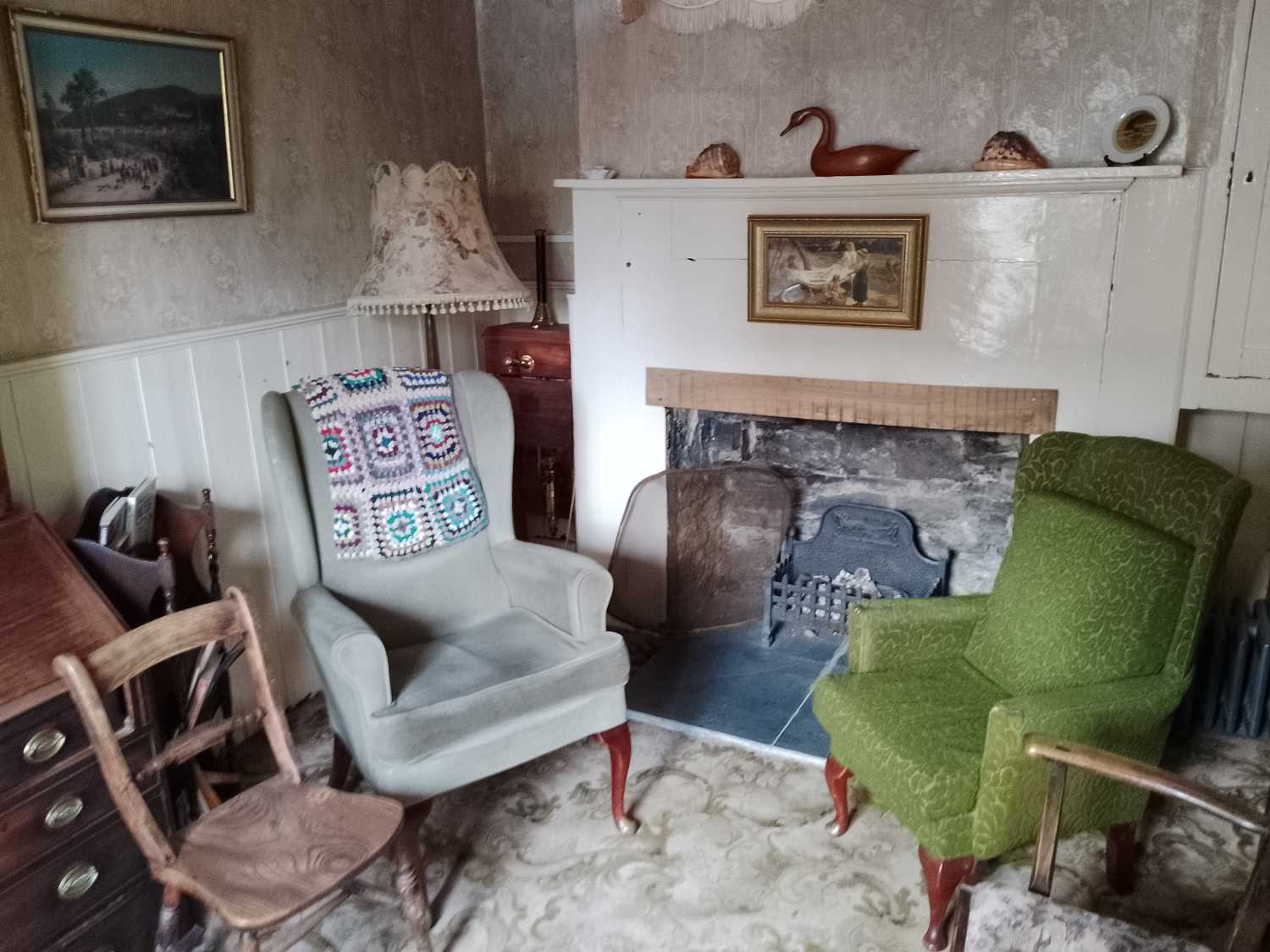 Sun Inn parlour bar, one