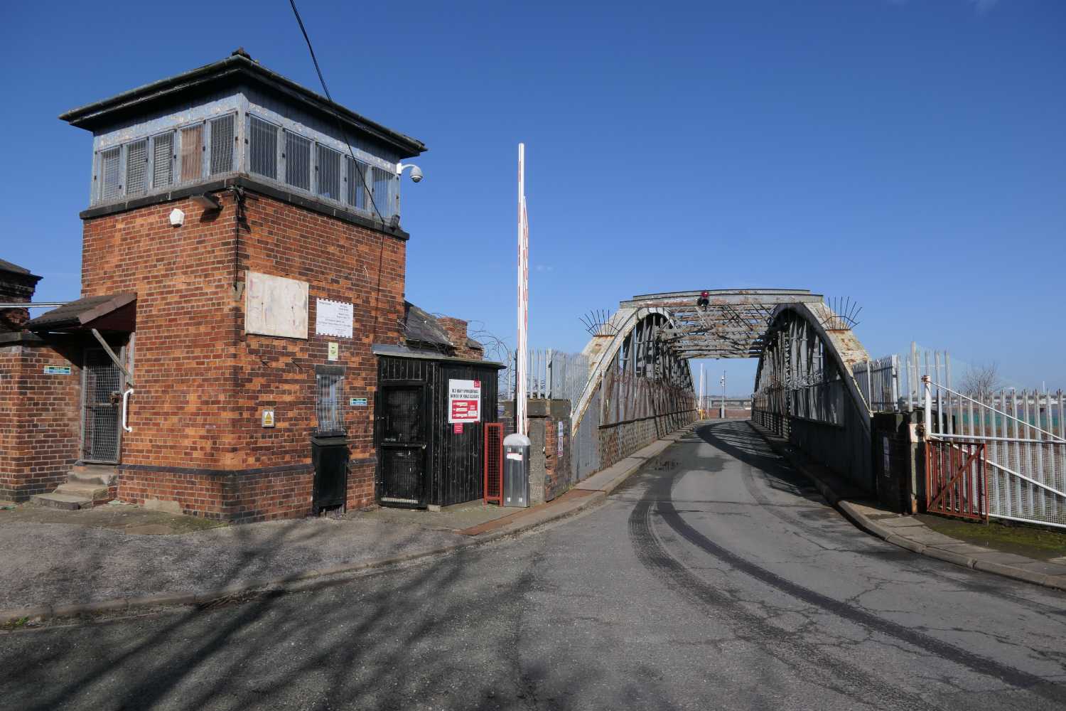 Old Quay bridge road