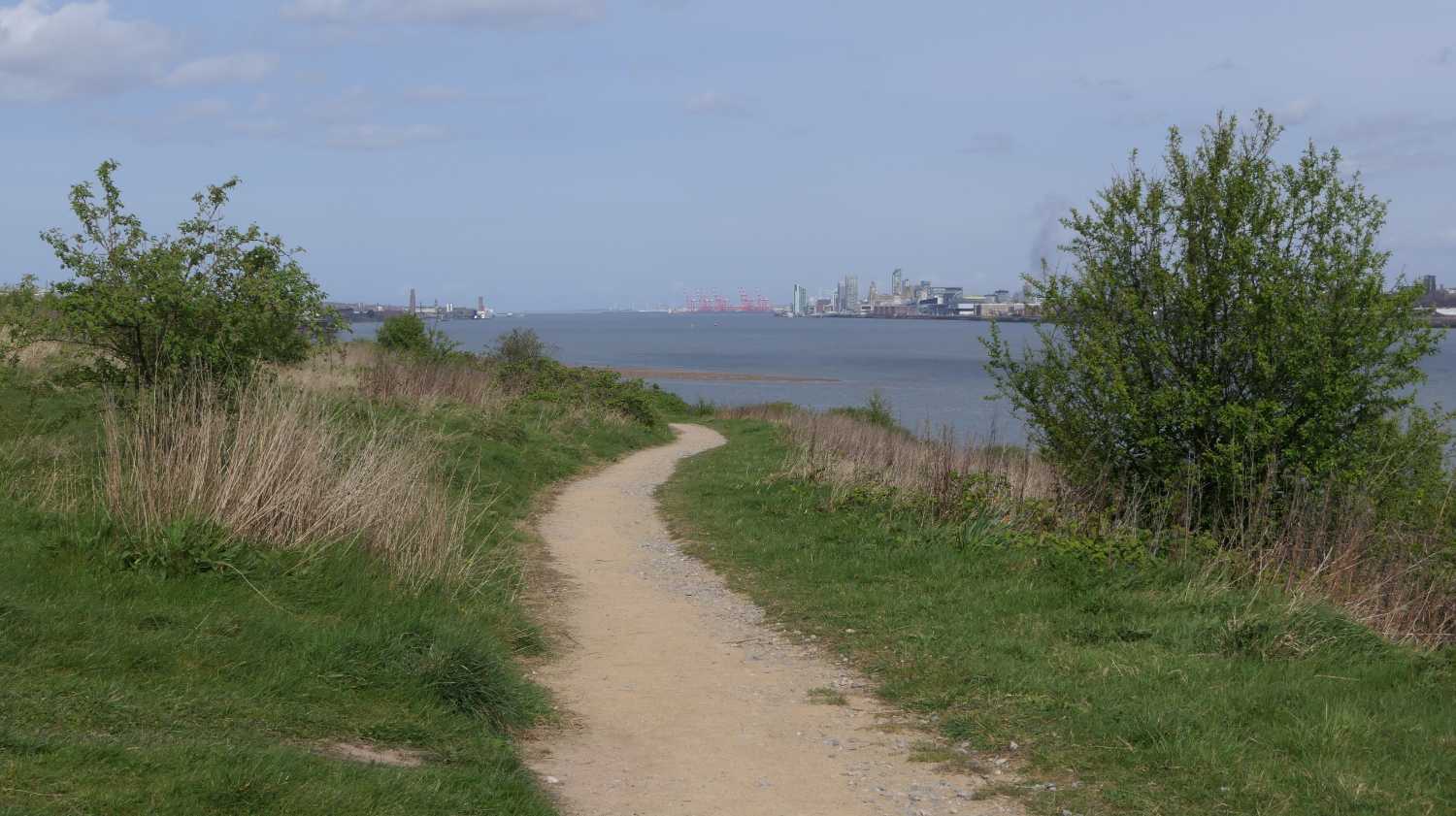 River Mersey from footpath