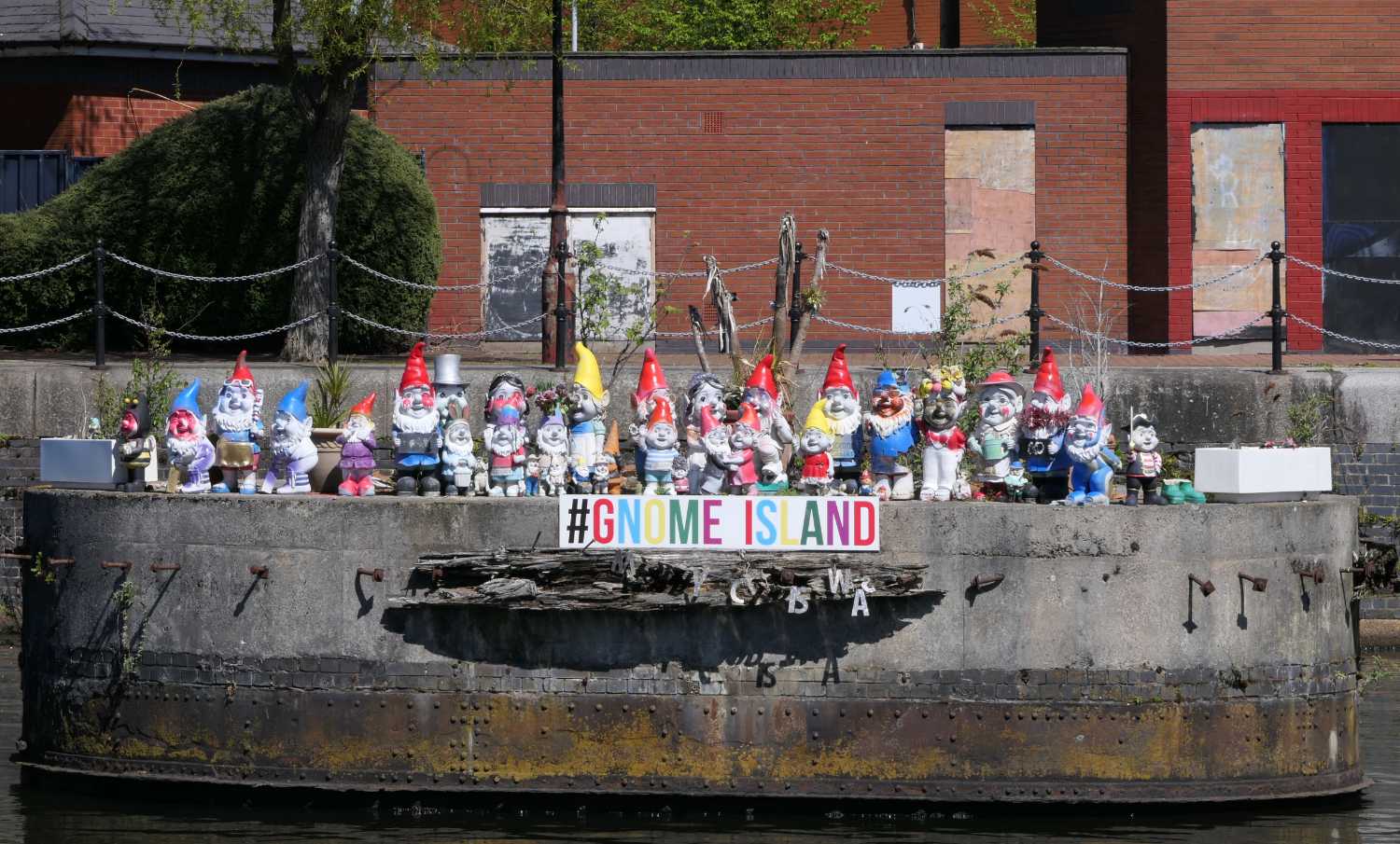 Gnome Island, Salford Quays
