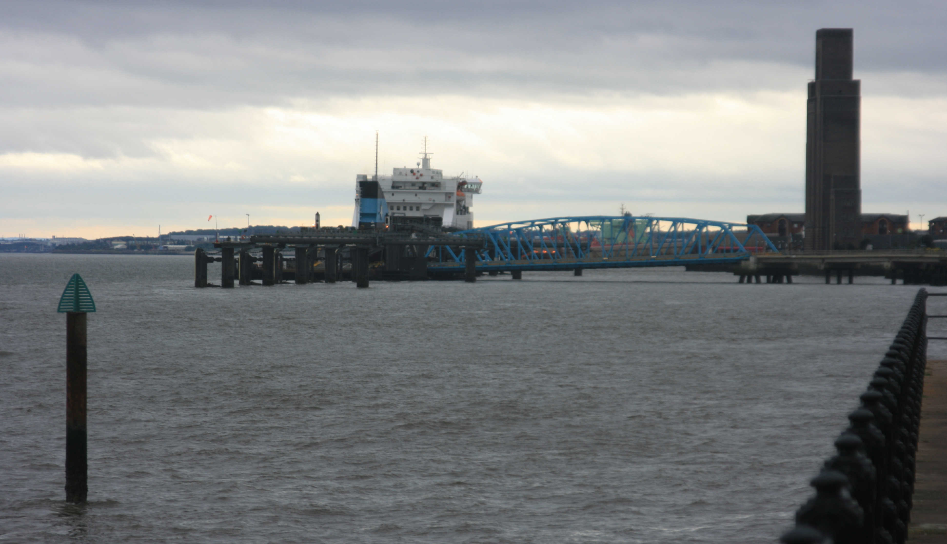 The Wirral coast, September 2007